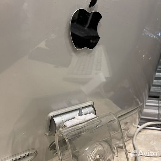 Монитор Apple cinema display adc