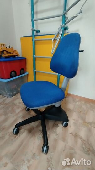 Компьютерное кресло