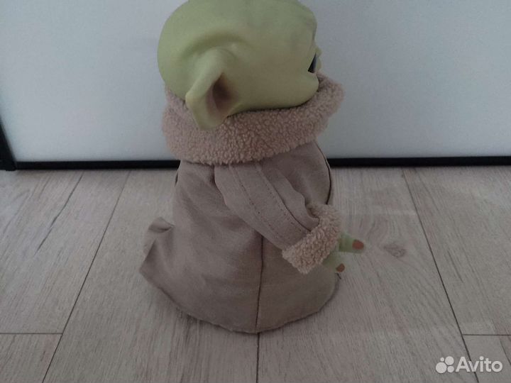 Продам игрушку беби ёду