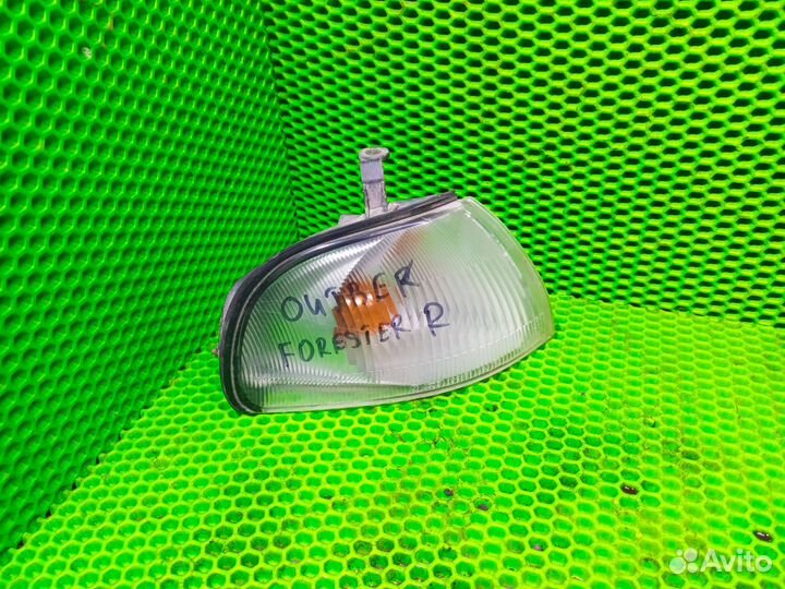 Поворотник правый outback bg bk b11