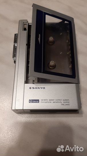 Японский диктофон sanyo
