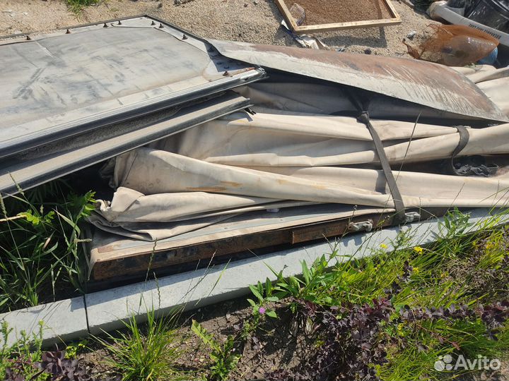 Ворота и здвижной механизм на полуприцеп