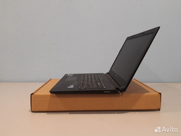 Новый мощный ноутбук на Core I3/Гарантия 1год/15,6