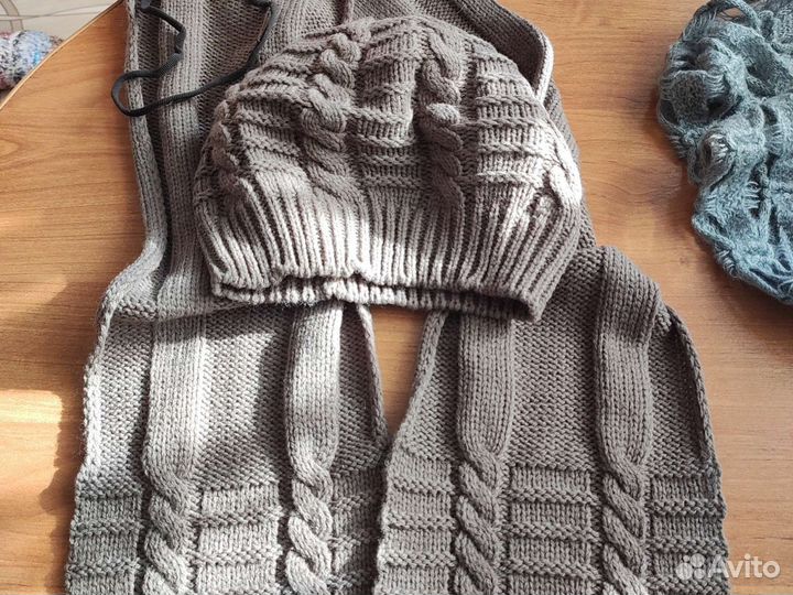 Шапка и шарф женский