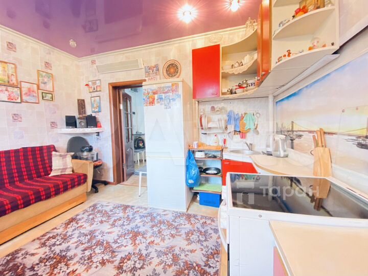 Дом 247,8 м² на участке 11 сот.