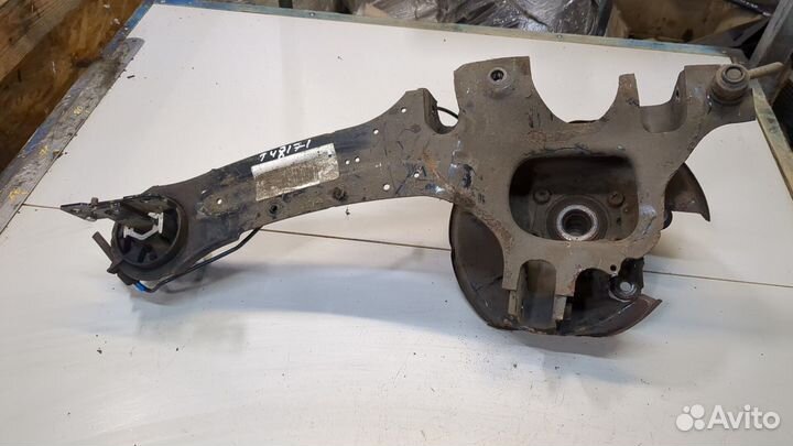 Ступица (кулак, цапфа) левая задняя Volvo XC60