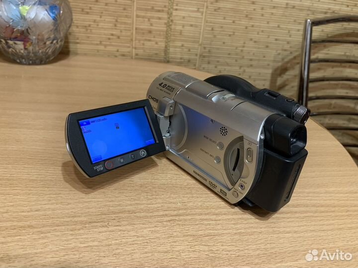 Видеокамера sony handycam