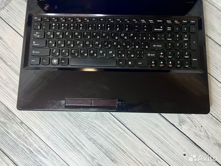Офисный ноутбук Lenovo
