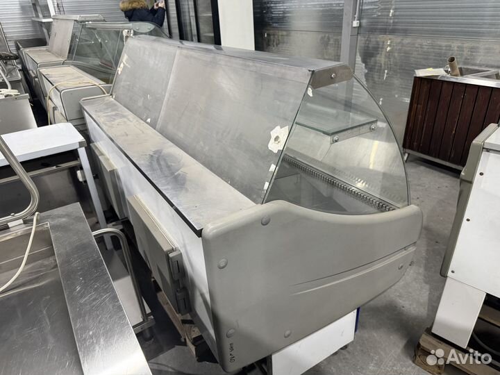 Витрина холодильная 1,8 Таир бу