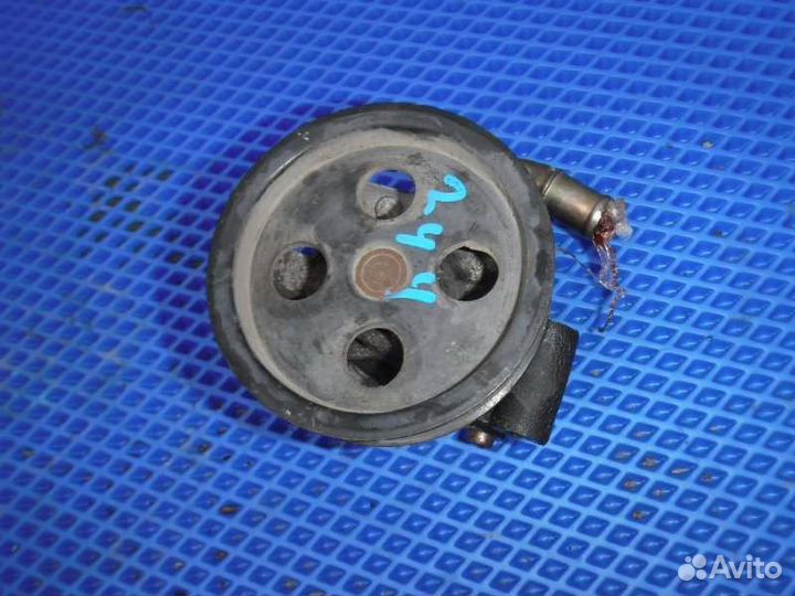 Насос гур Ford Fiesta A9JA 2003