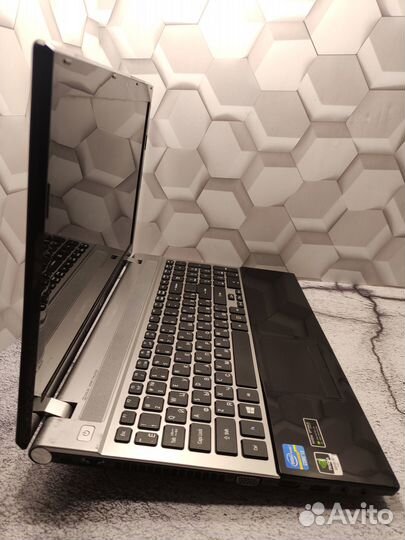 Мощный Acer c Nvidia 2GB/intel/SSD/15.6 Дюйма/6GB
