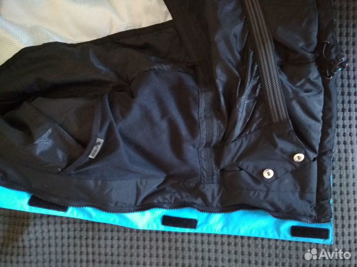 Куртка горнолыжная женская р.XS