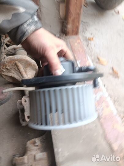 Моторчик печки Mitsubishi Lancer 9