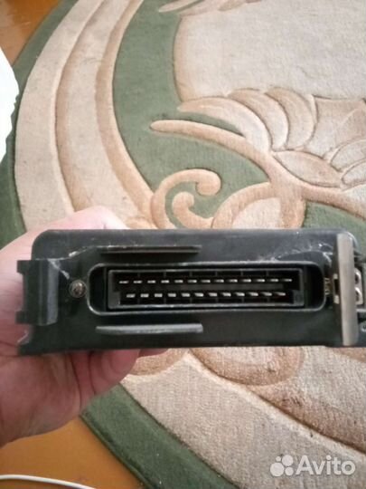 Блок управления эбу Ауди 80 1.8 Audi 80 b3