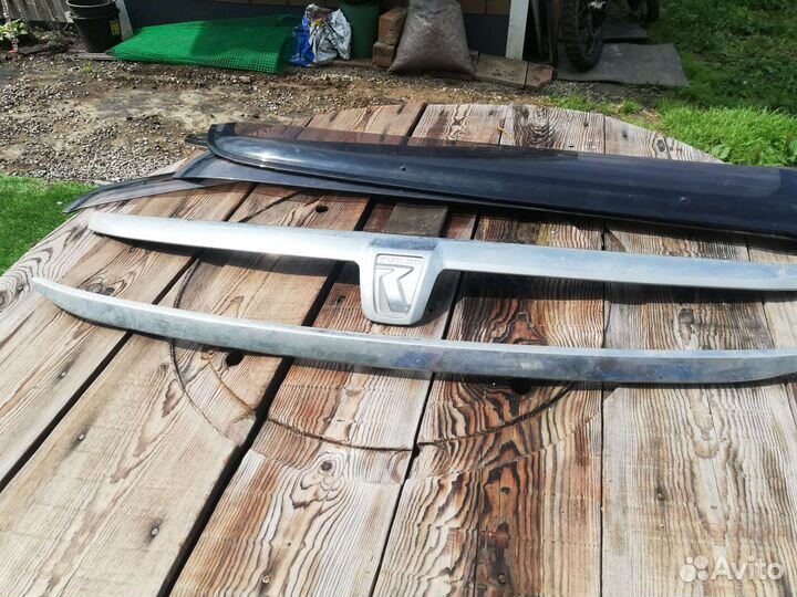 Ветровики toyota raum