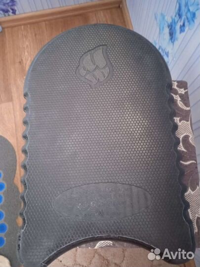 Доска для плавания