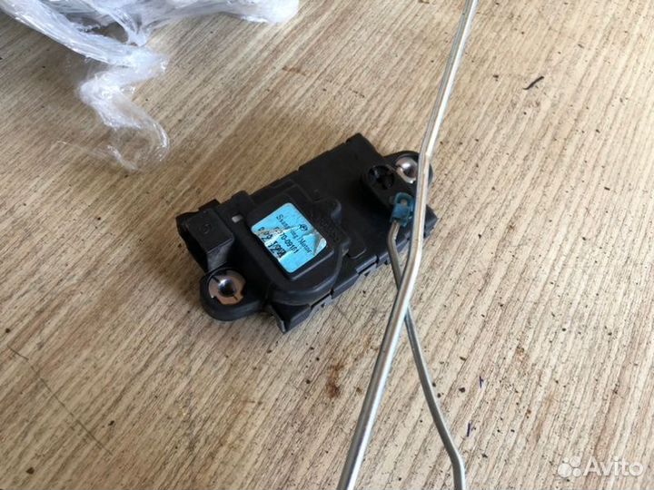 Замок багажника Ssangyong Actyon