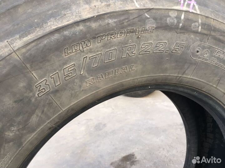 17 Грузовая шина Bridgestone R297 315x70x22.5