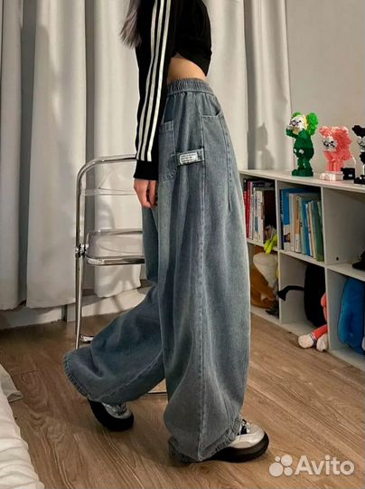 Джинсы широкие