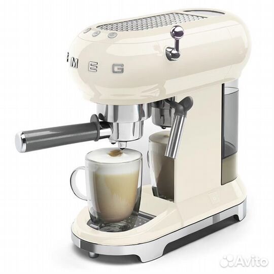 Кофеварка рожковая Smeg ECF01, кремовый