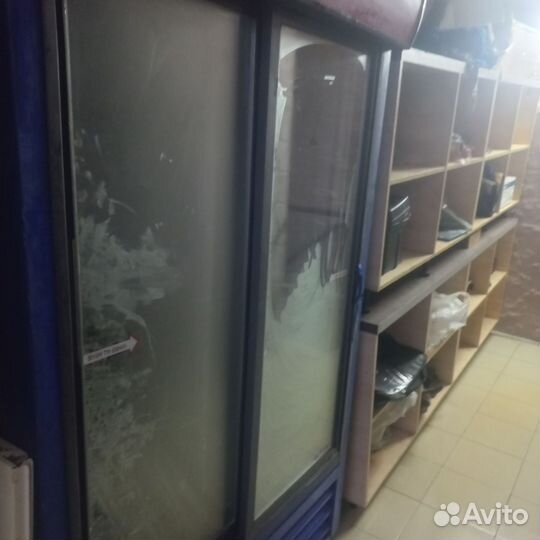 Холодильник витрина бу