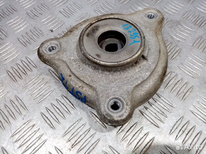 Б/У Опора переднего амортизатора верхняя#001