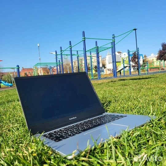 Ноутбук Xiaomi, i7 8th, 8/512, GeForce 2gb. Идеал