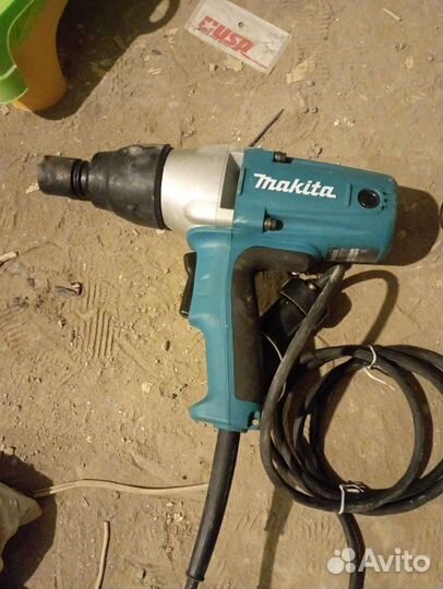 Гайковерт makita tw0350