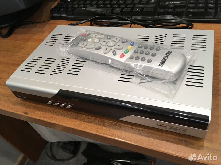 Спутниковый ресивер Тв DRE-5000