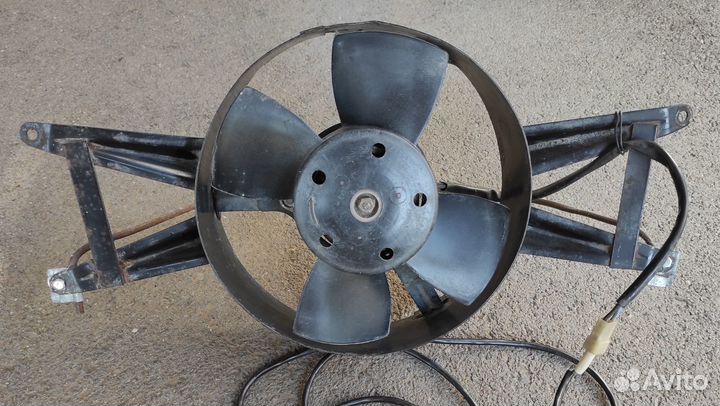 Вентилятор охлаждения радиатора