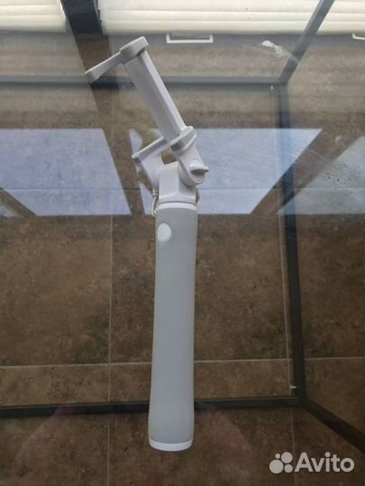 Монопод Xiaomi Mi Selfie Stick