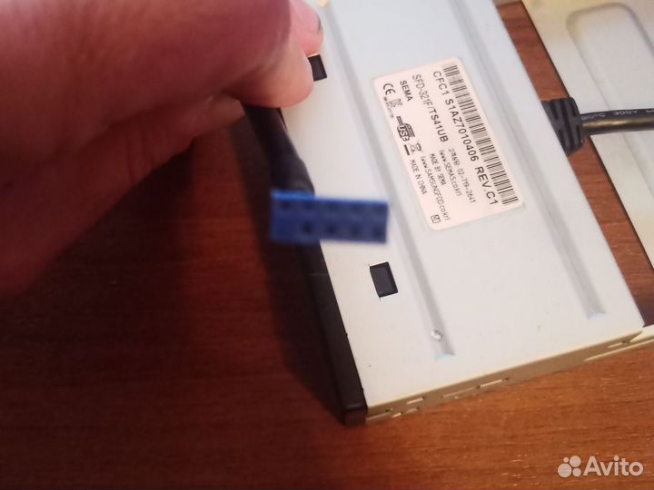 Катридер для системного блока