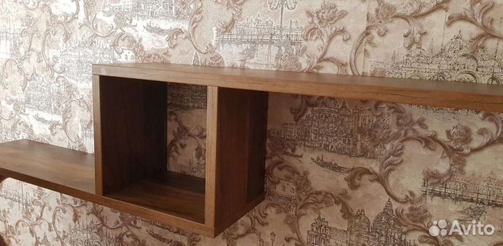 Полка настенная навесная