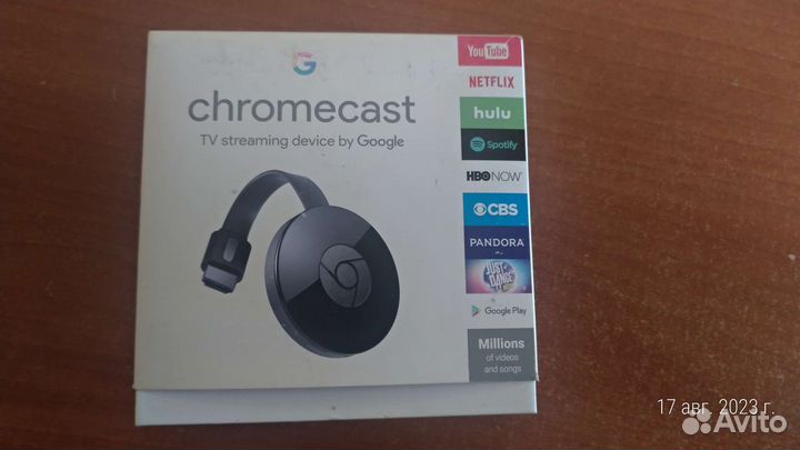 Медиаплеер Google Chromecast (2017)