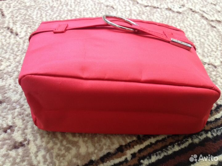 Косметички новые