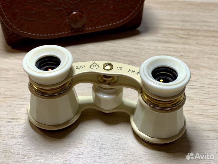 Театральный бинокль 1954 года СССР