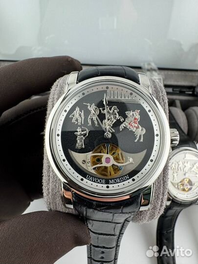 Часы Ulysse Nardin Tourbillon Classico 42мм