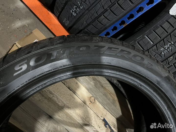 Pirelli Winter Sottozero 3 245/45 R19 102V