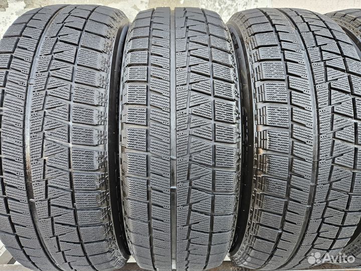 Bridgestone Blizzak Revo GZ 225/60 R17 99S