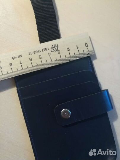 Чехол на телефон