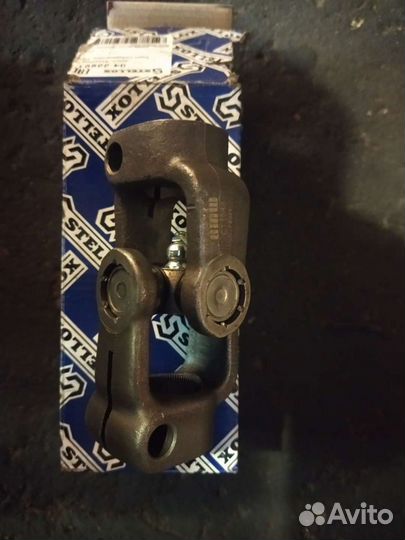 Крестовина рулевого вала Вольво F, FL