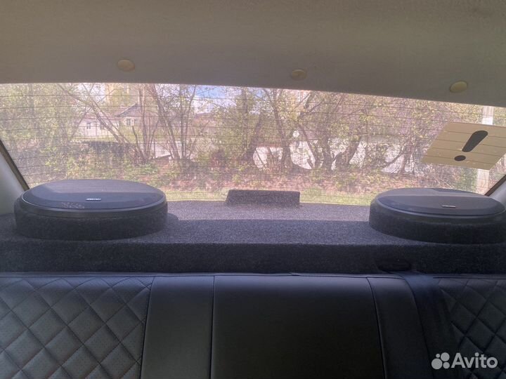 Акустическая полка на гранту