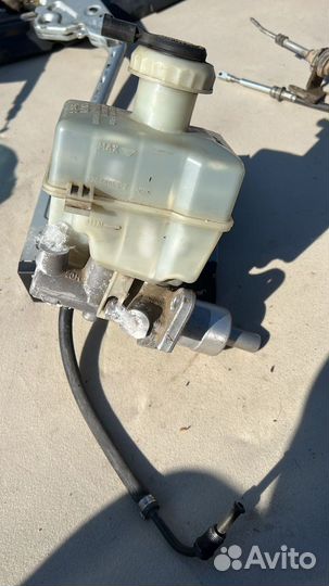 Томозной цилиндр Ренж Ровер М 62