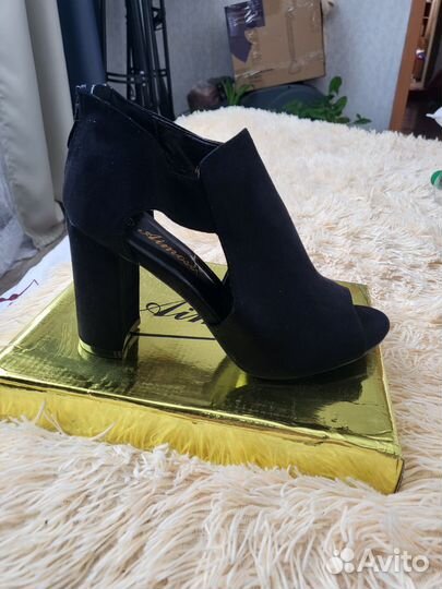 Туфли женские