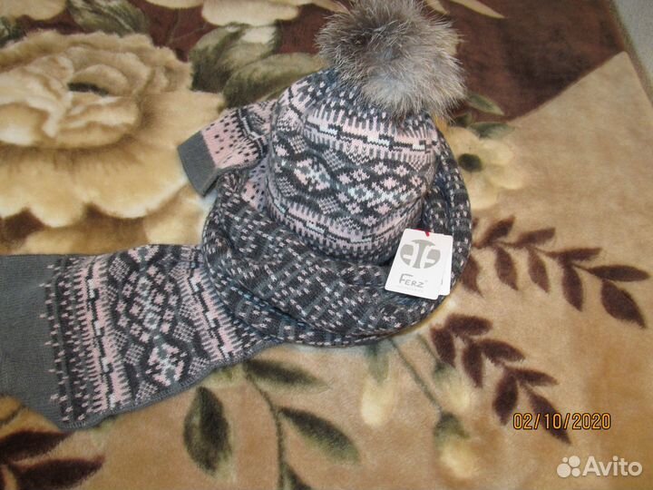 Шапка женская вязанная