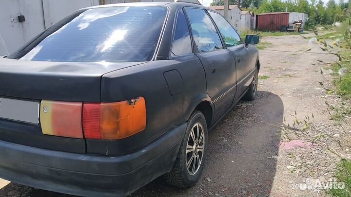 Audi 80 1.8 МТ, 1989, 300 000 км