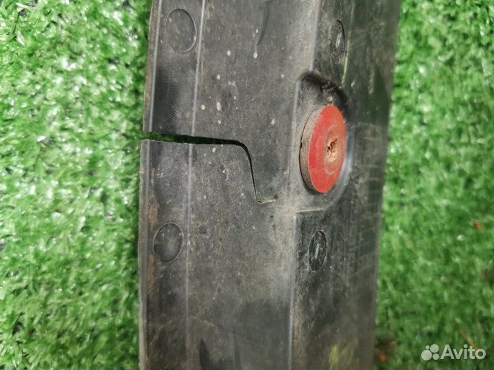 Пыльник накладка Ford Ecosport 1.5 2015