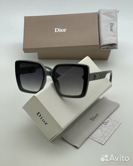 Солнцезащитные очки женские Dior