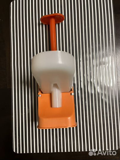 Косточковыдавливатель