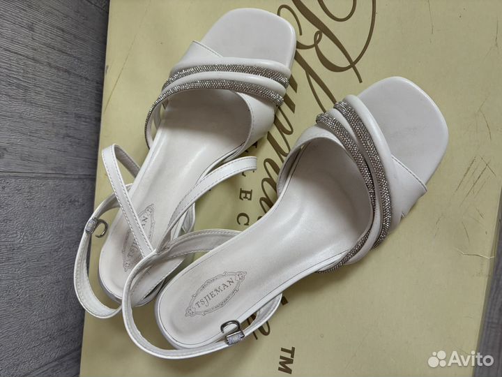 Босоножки женские 41 размер